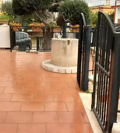 Isabella *